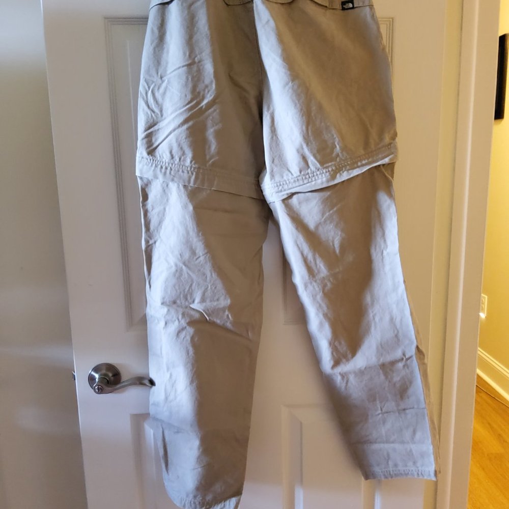 Size M North Face Conversion Khakis - image 7